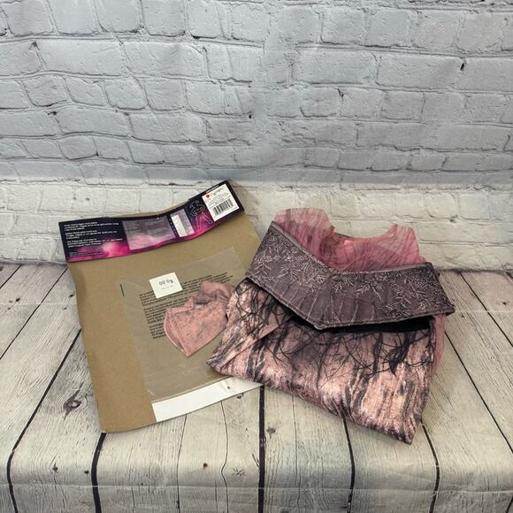 Disney Descendants 3 Audrey Girl’s Halloween Costume - Picture 4 of 5